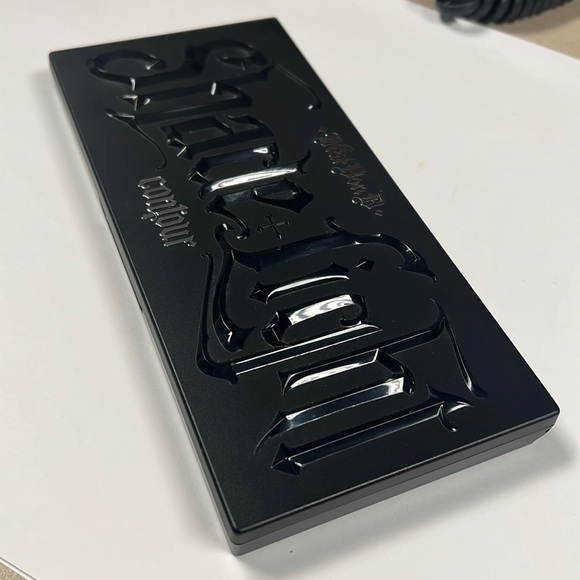 Kat Von D Shade and Light Contour Kit - New Full Size - Picture 5 of 5